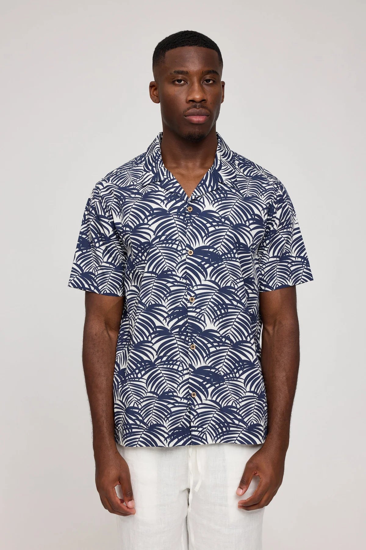 Mazine // Resort Shirt - indigo/palms