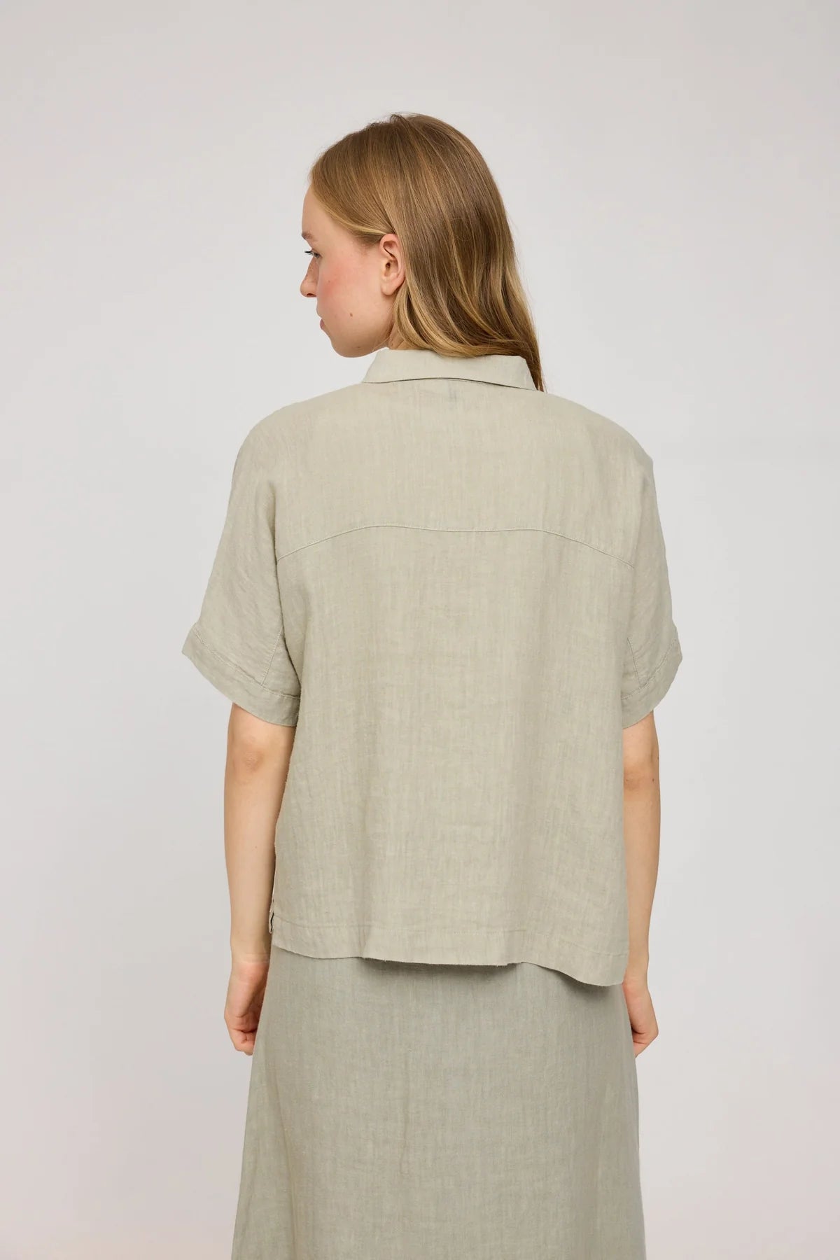 Mazine // Short Sleeve Linen Shirt - Seagrass