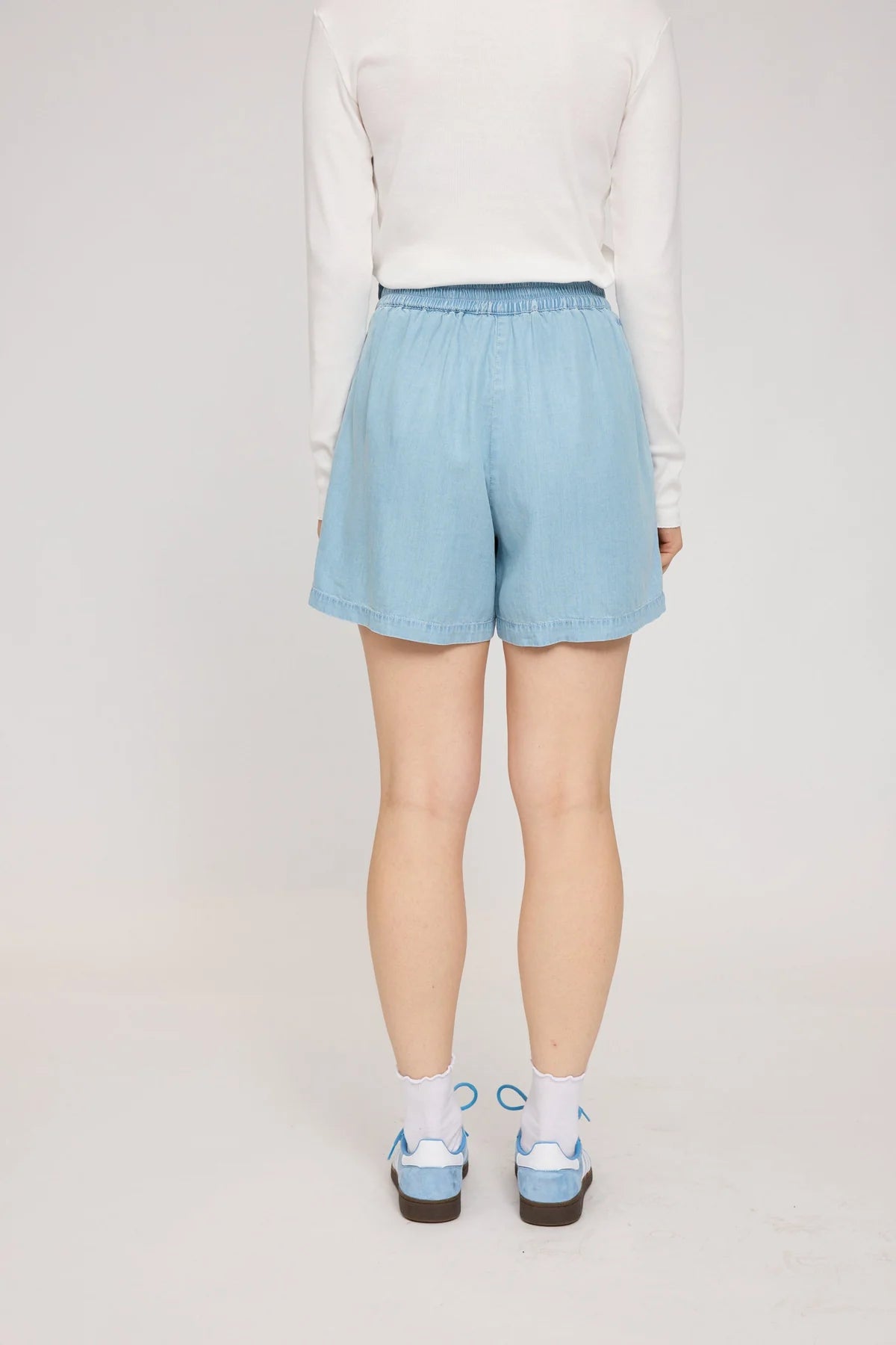Mazine // Denim Shorts - Light blue