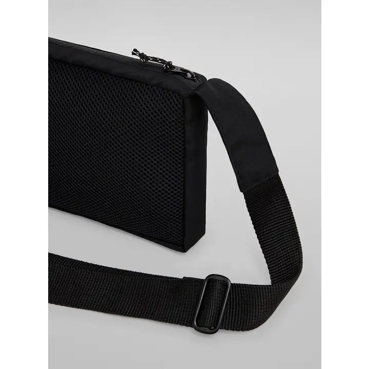 wetheknot // Recycled Shoulder Bag - Black
