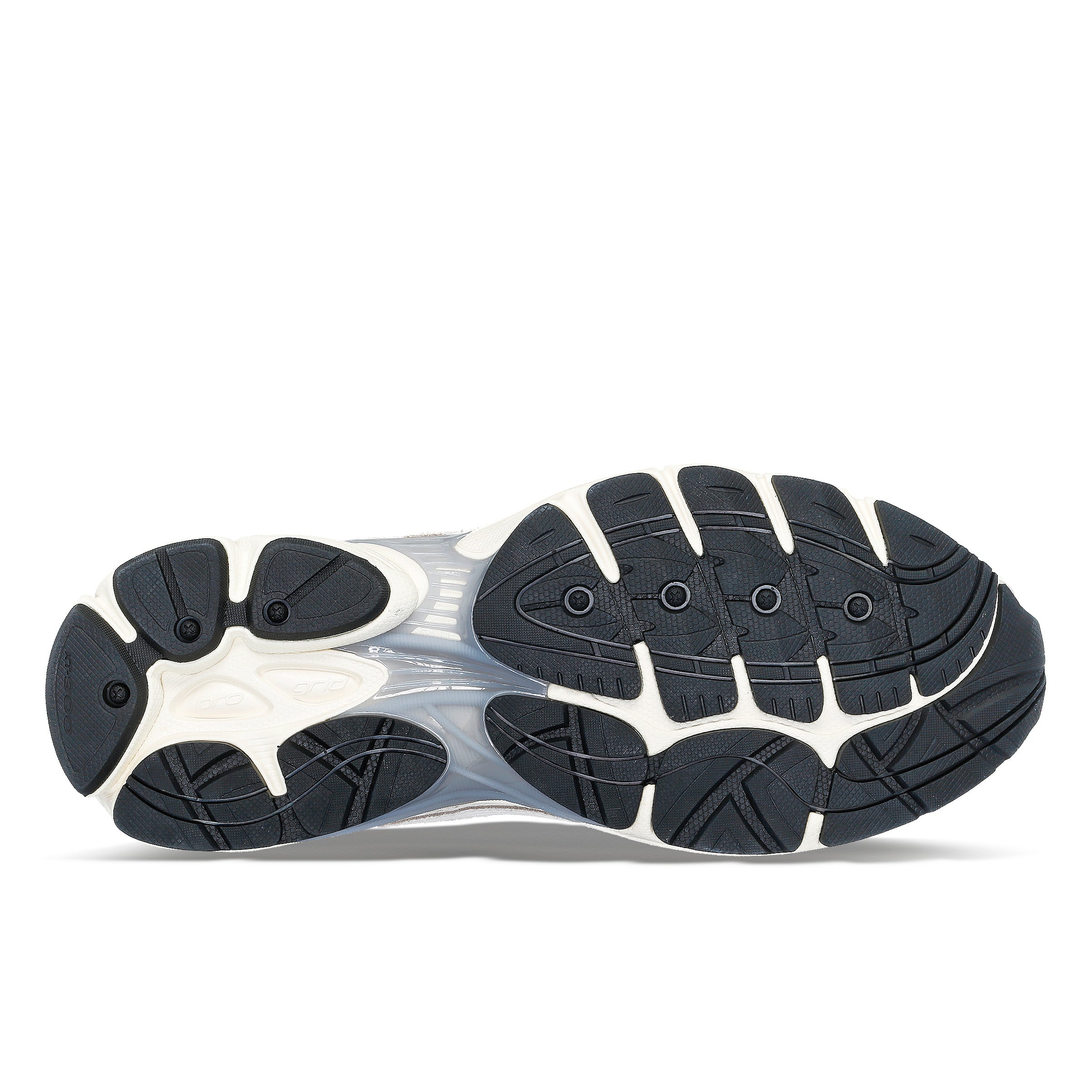 Saucony // ProGrid Omni 9 - White