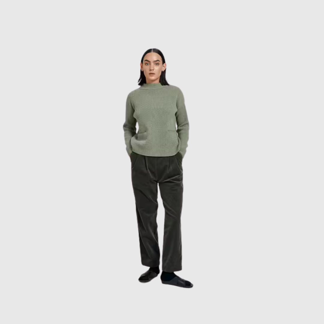 Maska // Helga lambswool pocket sweater - Laurel green