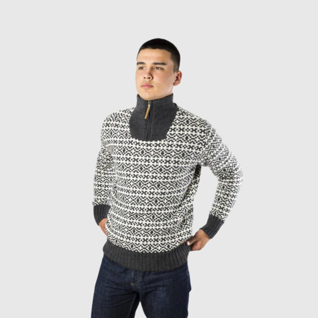 Fuza Wool // Malurt 1/2 Zip Sweater - Coal