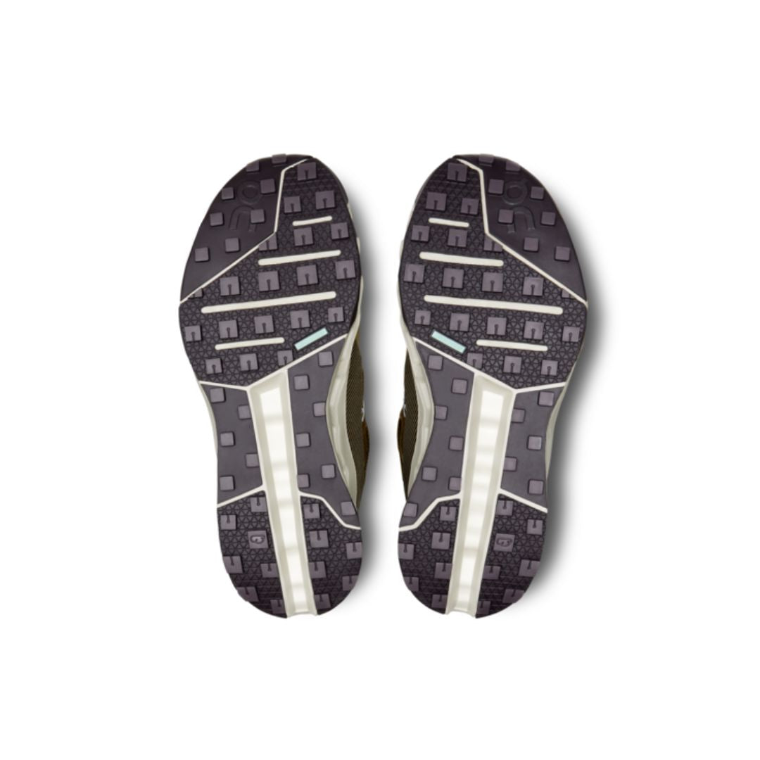 On // Cloudhorizon - Safari/Ice