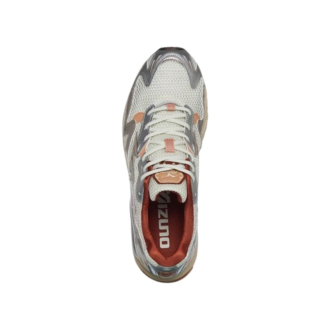 Mizuno // Wave Rider 10 - Bronze