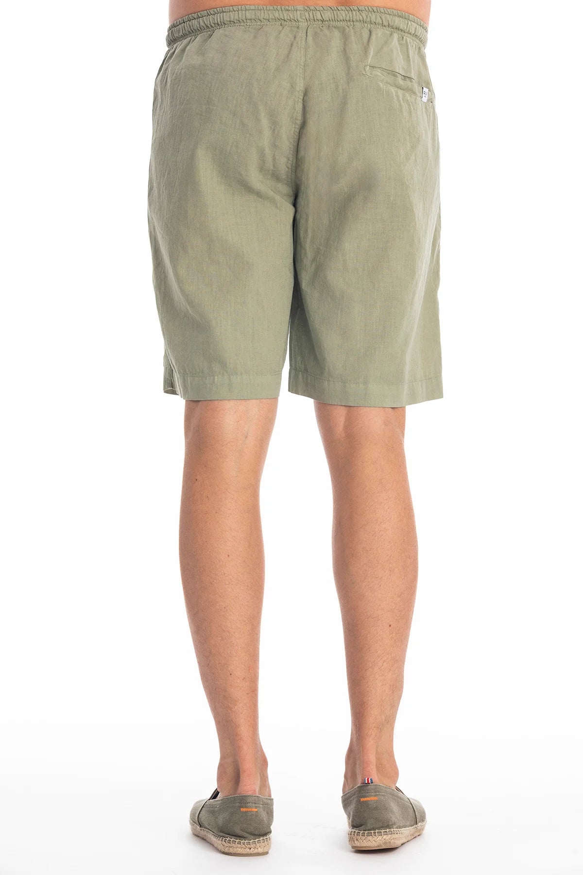 Ravens View // TOM XL LINEN SHORTS - Khaki