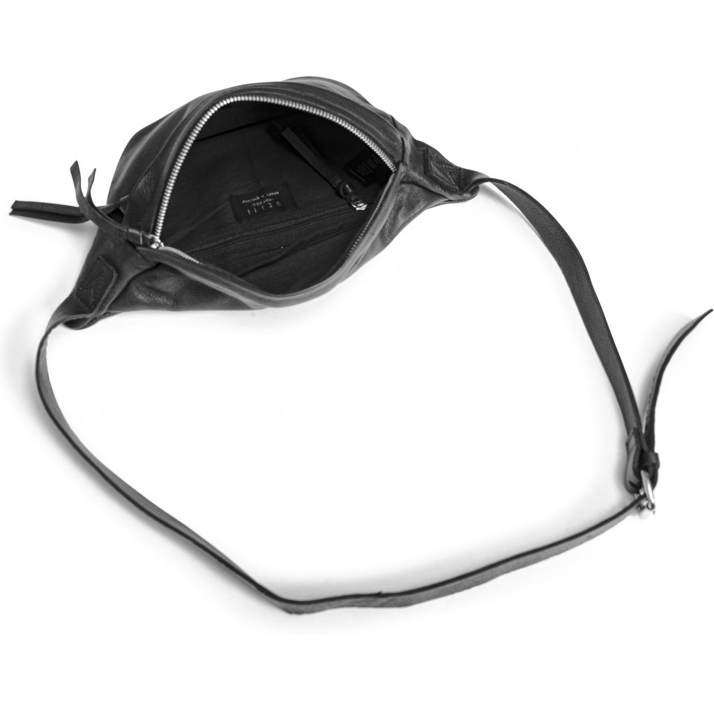 Still Nordic // Won Raven Novus - Black