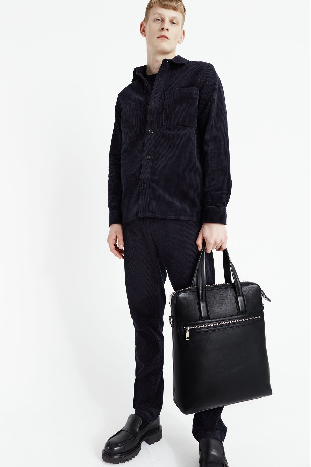 Royal Republiq // Analyst - Black