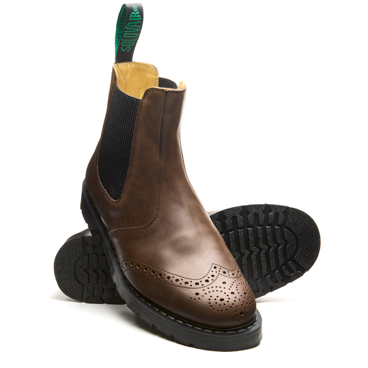 Solovair // Gaucho Crazy Horse -  Dealer Brogue Boot