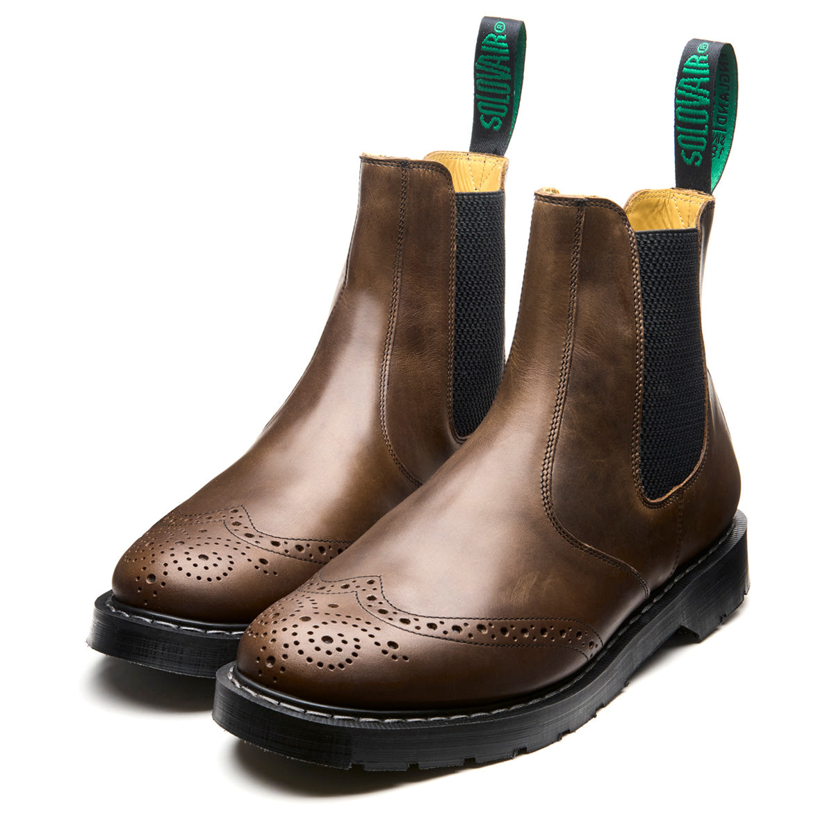 Solovair // Gaucho Crazy Horse -  Dealer Brogue Boot