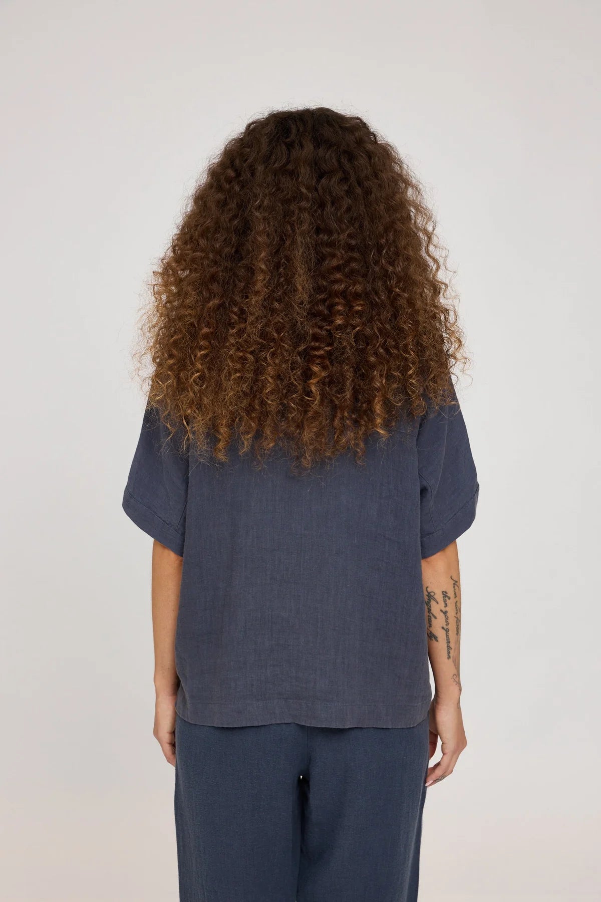 Mazine // Short Sleeve Linen Shirt - Ink blue