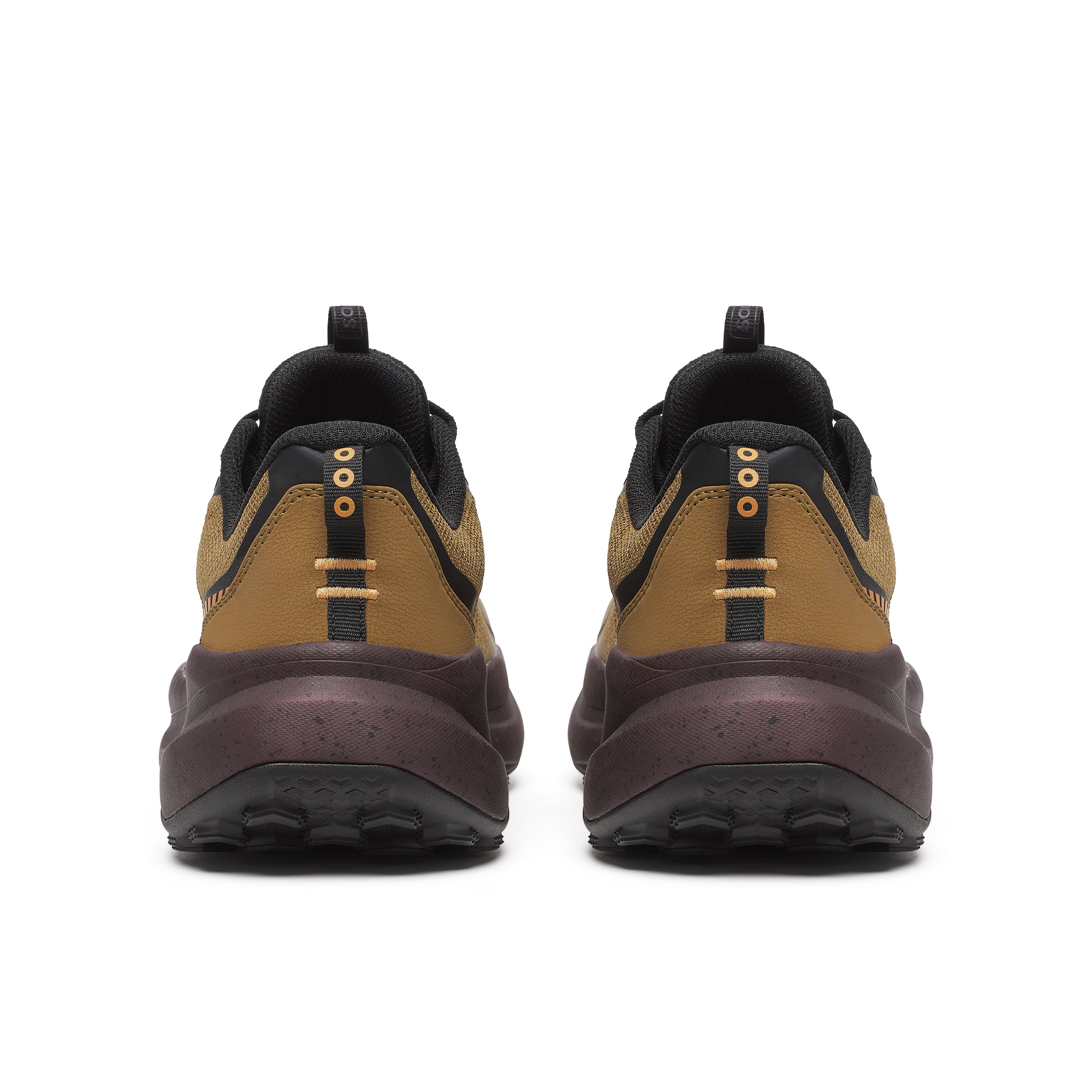 Saucony // Xodus Ultra 4 Men - Kodiak / Wine