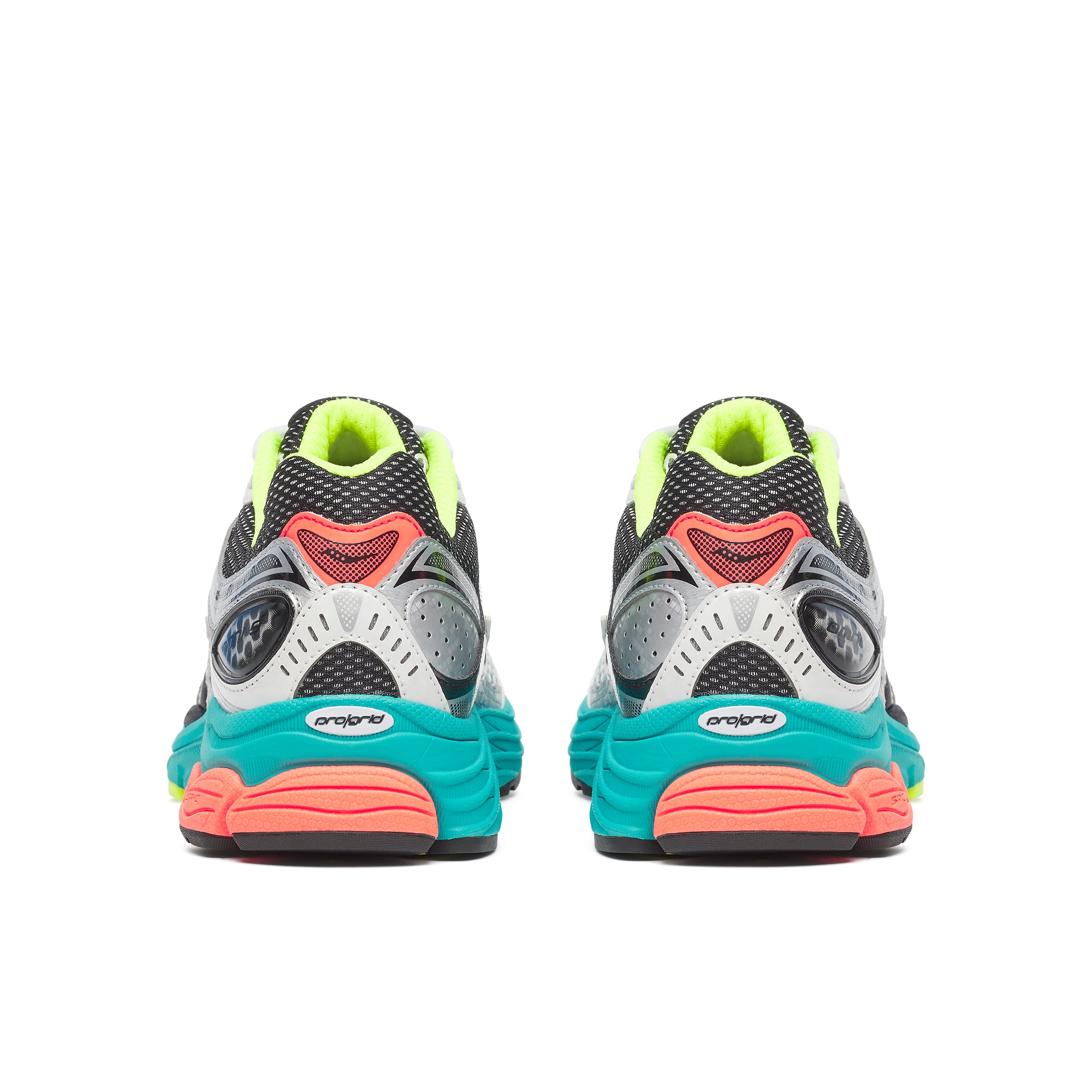 Saucony // progrid omni 9 - Silver / Mutant