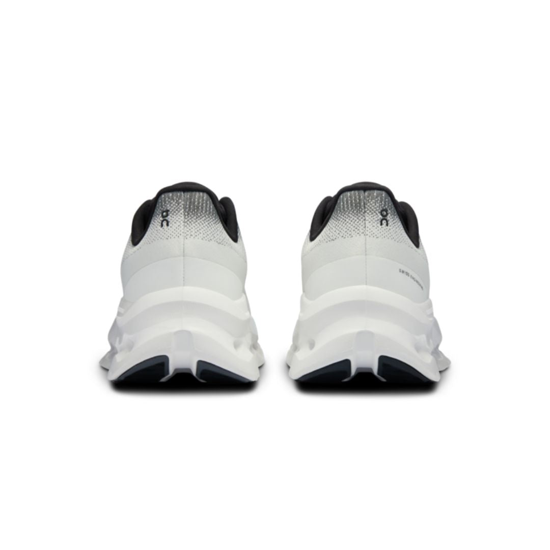 On / Cloudtilt - Black / Ivory