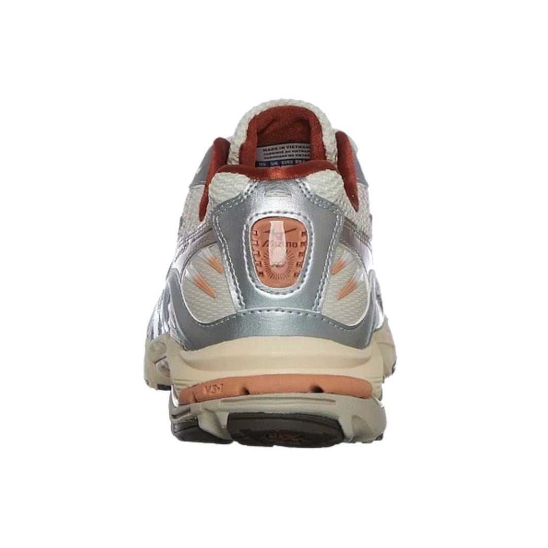 Mizuno // Wave Rider 10 - Bronze