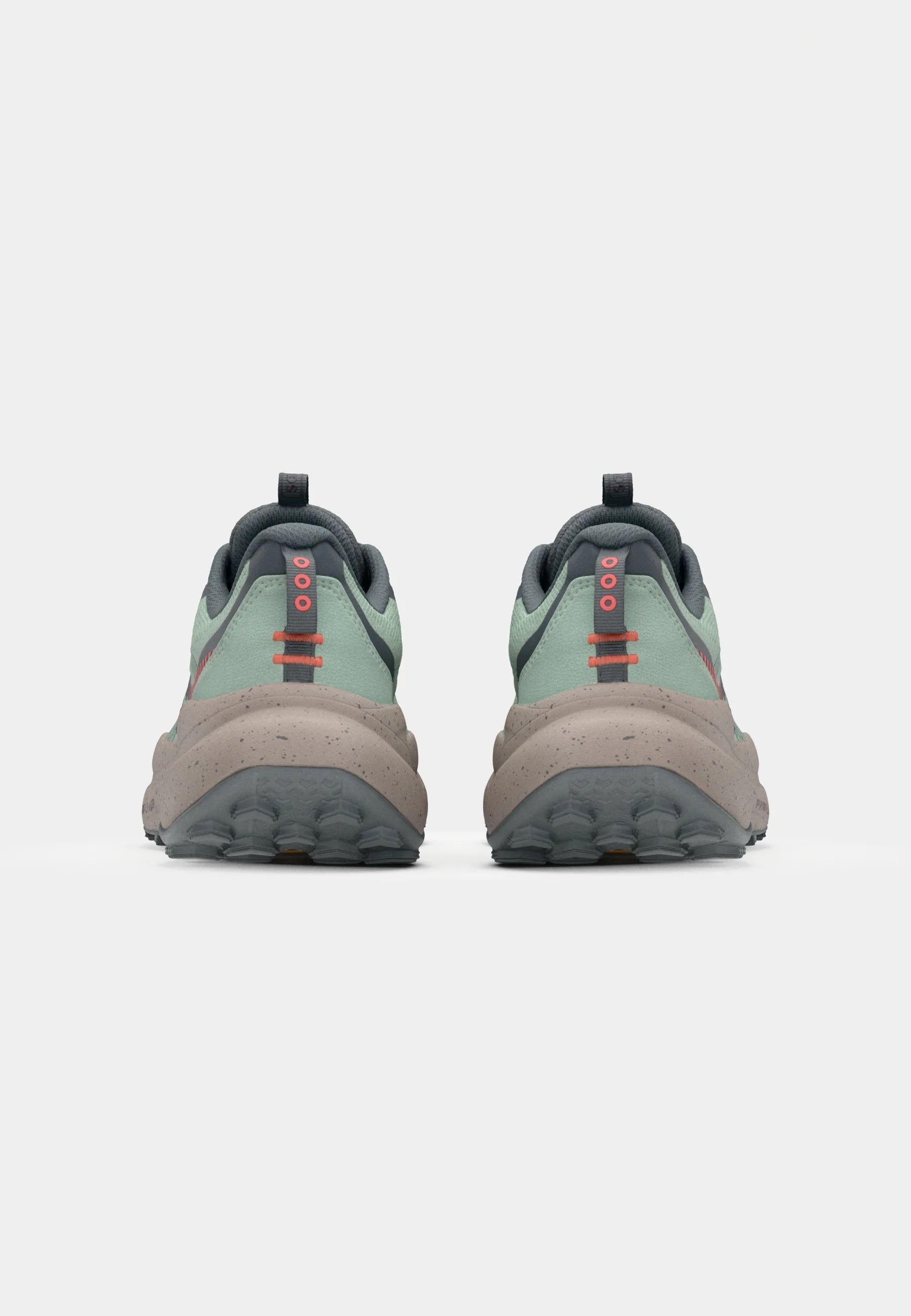 Saucony // Xodus Ultra 4 Women - Aloe / Barley