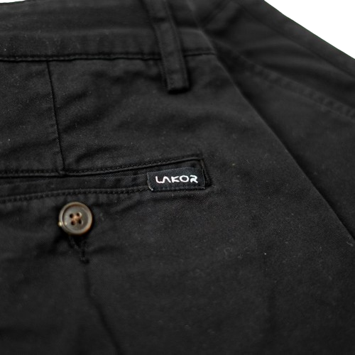 Lakor // Chino Shorts - Black