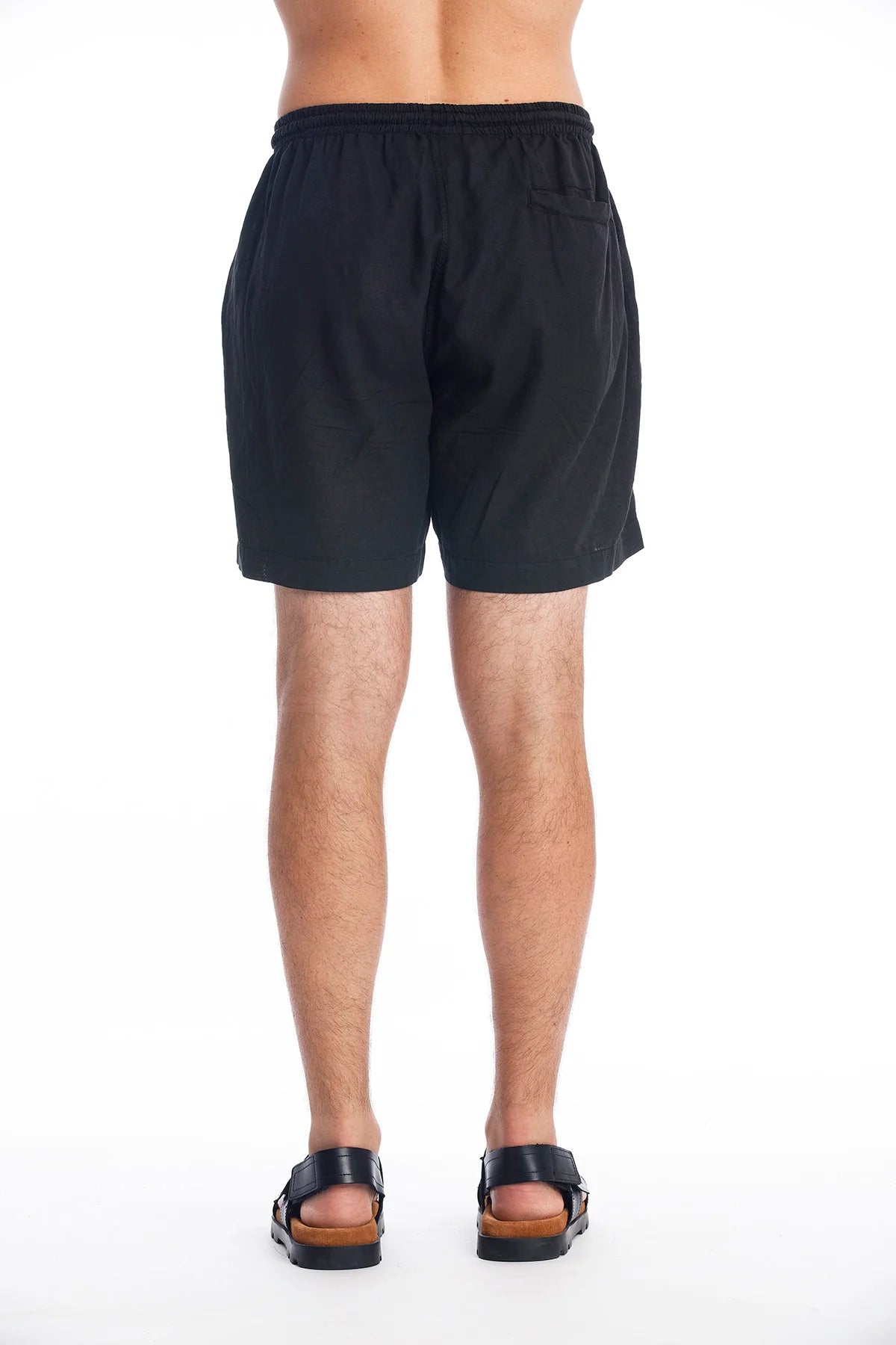 Ravens View // TOM LINEN SHORTS - Black