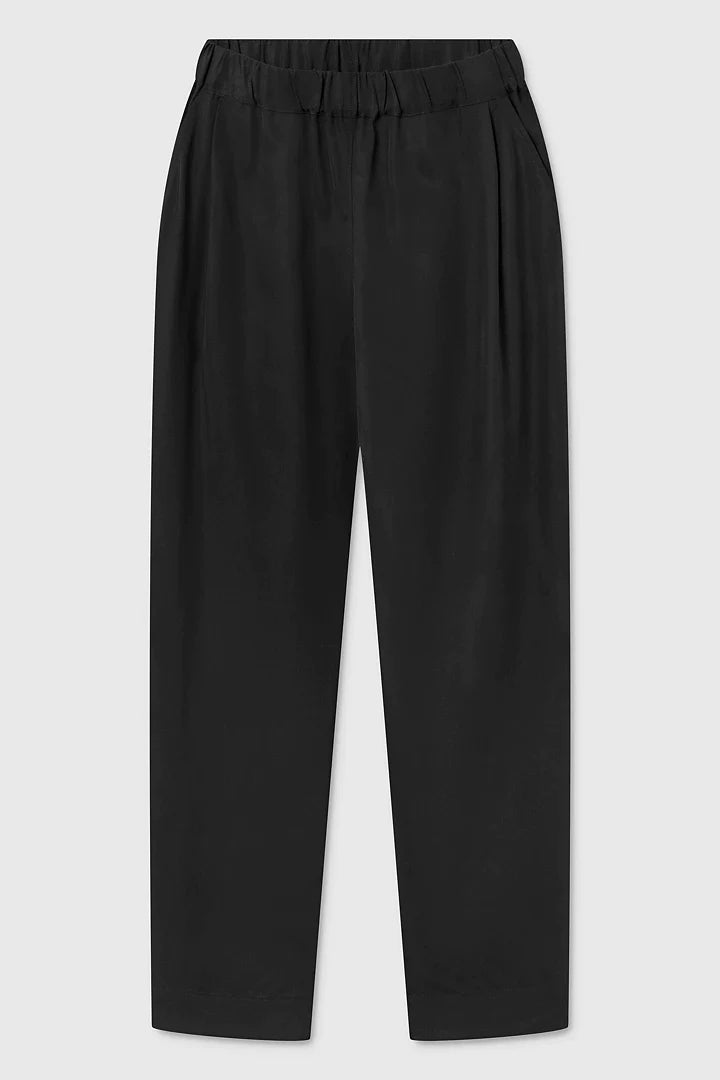 Maska // Jira - Black