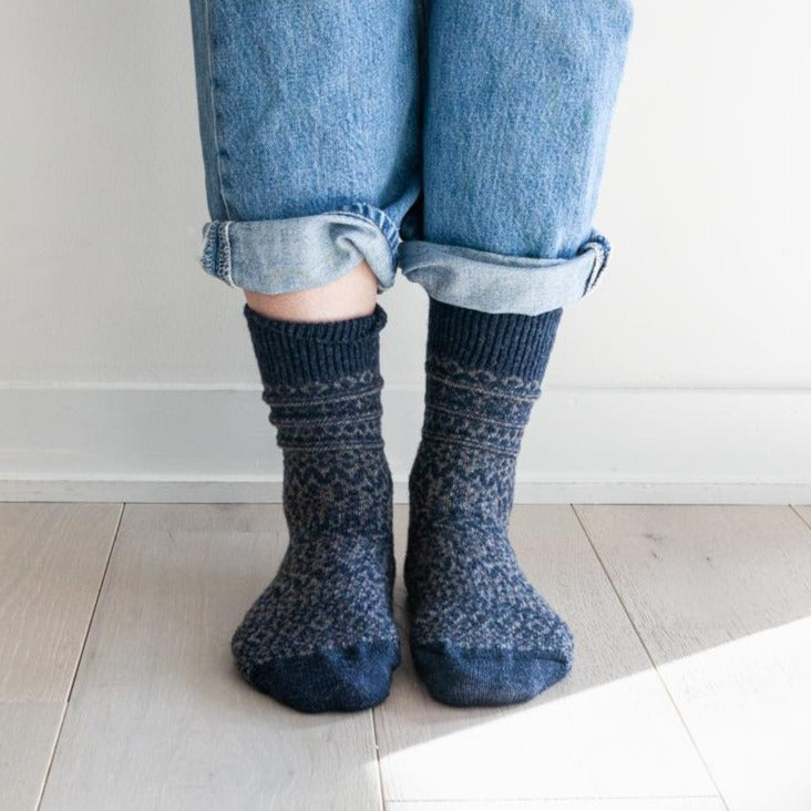 Nishiguchi Kutsushita // Wool socks - Navy