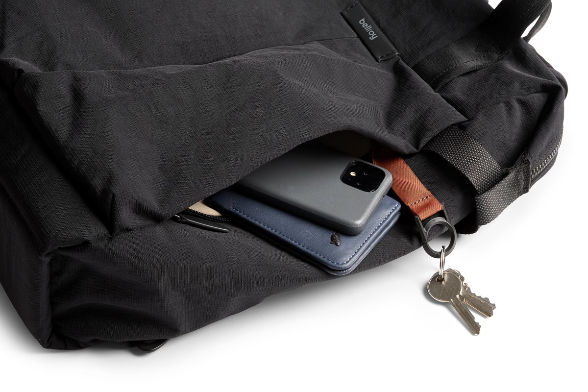 Bellroy // Tokyo Totepack - Black